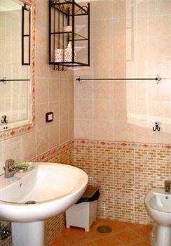 B&B Domus Gemi Naples Exterior photo
